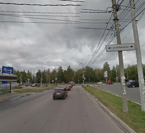 Банкомат Московского Индустриального банка по адресу ул. Бежицкая,  д. 1,  корп. 7а