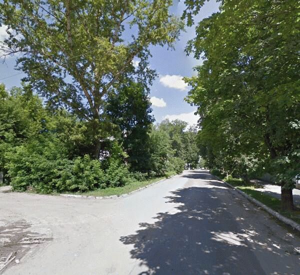 Банкомат Газпромбанка по адресу улица Тютчева 4